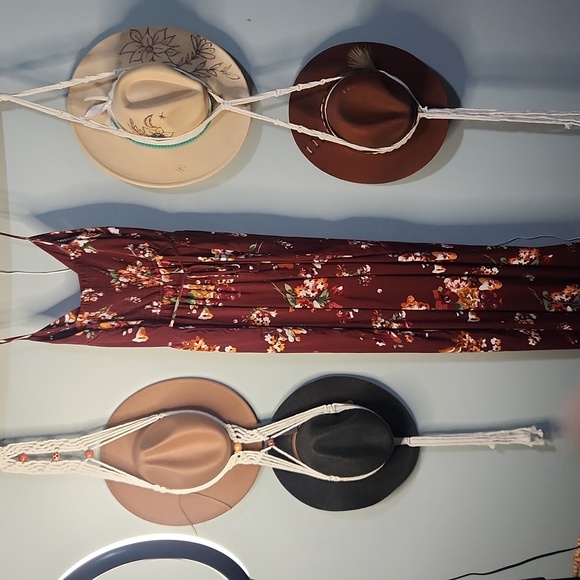 Floral Cami Romper - Picture 6 of 7